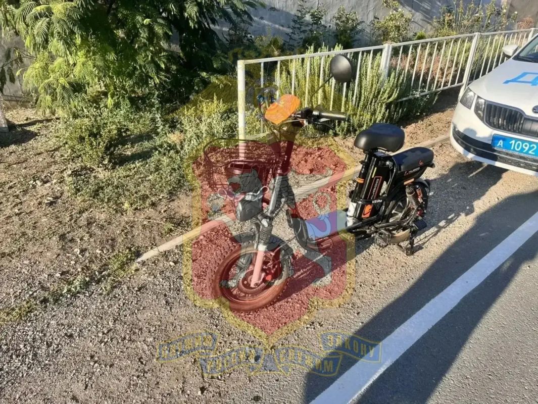 В Симферопольском районе Госавтоинспекторы напоминают: мопед, питбайк, скутер и электросамокат – не игрушка!