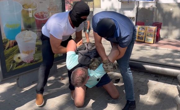 В Севастополе задержали сторонника террористической организации В Севастополе задержали сторонника террористической организации