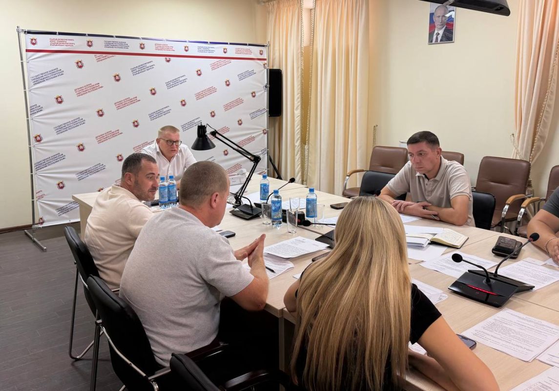 Эдуард Щёголев провёл совещание по строительству очистных сооружений Эдуард Щёголев провёл совещание по строительству очистных сооружений