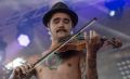 Фронтмена российской группы The Hatters Юрия Музыченко внесли в список людей, создающих угрозу нацбезопасности Украины