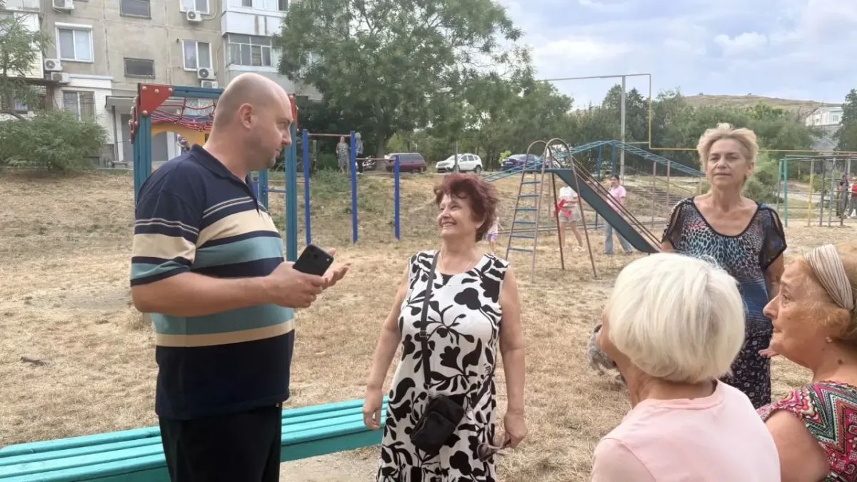 Иван Кошель: Продолжаю встречи с керчанами Иван Кошель: Продолжаю встречи с керчанами