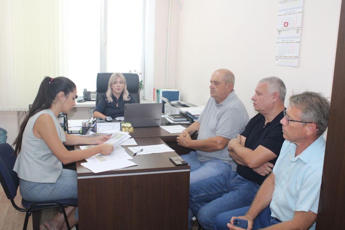 В Симферопольском районном совете состоялись заседания президиума и постоянных комиссий В Симферопольском районном совете состоялись заседания президиума и постоянных комиссий