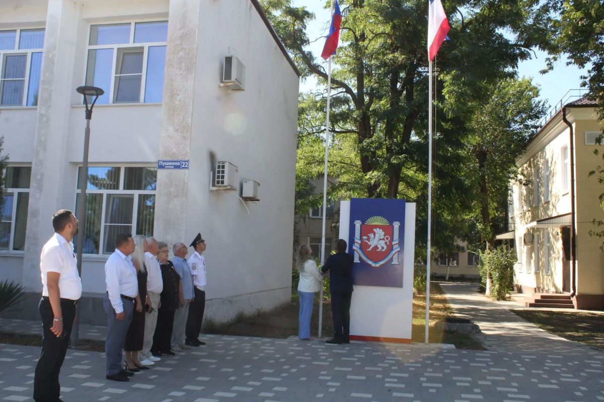 22 августа наша страна отмечает один из главных государственных праздников — День Государственного флага Российской Федерации