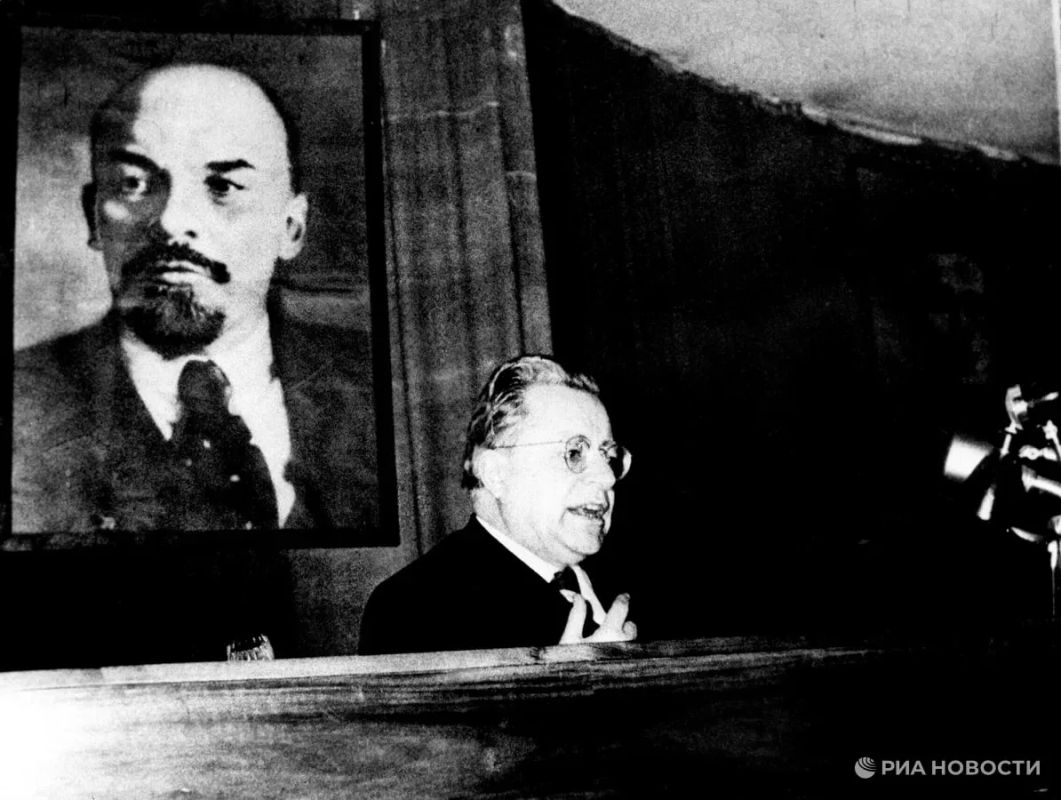Как смерть Пальмиро Тольятти в Крыму повлияла на судьбу Хрущева? Как смерть Пальмиро Тольятти в Крыму повлияла на судьбу Хрущева?