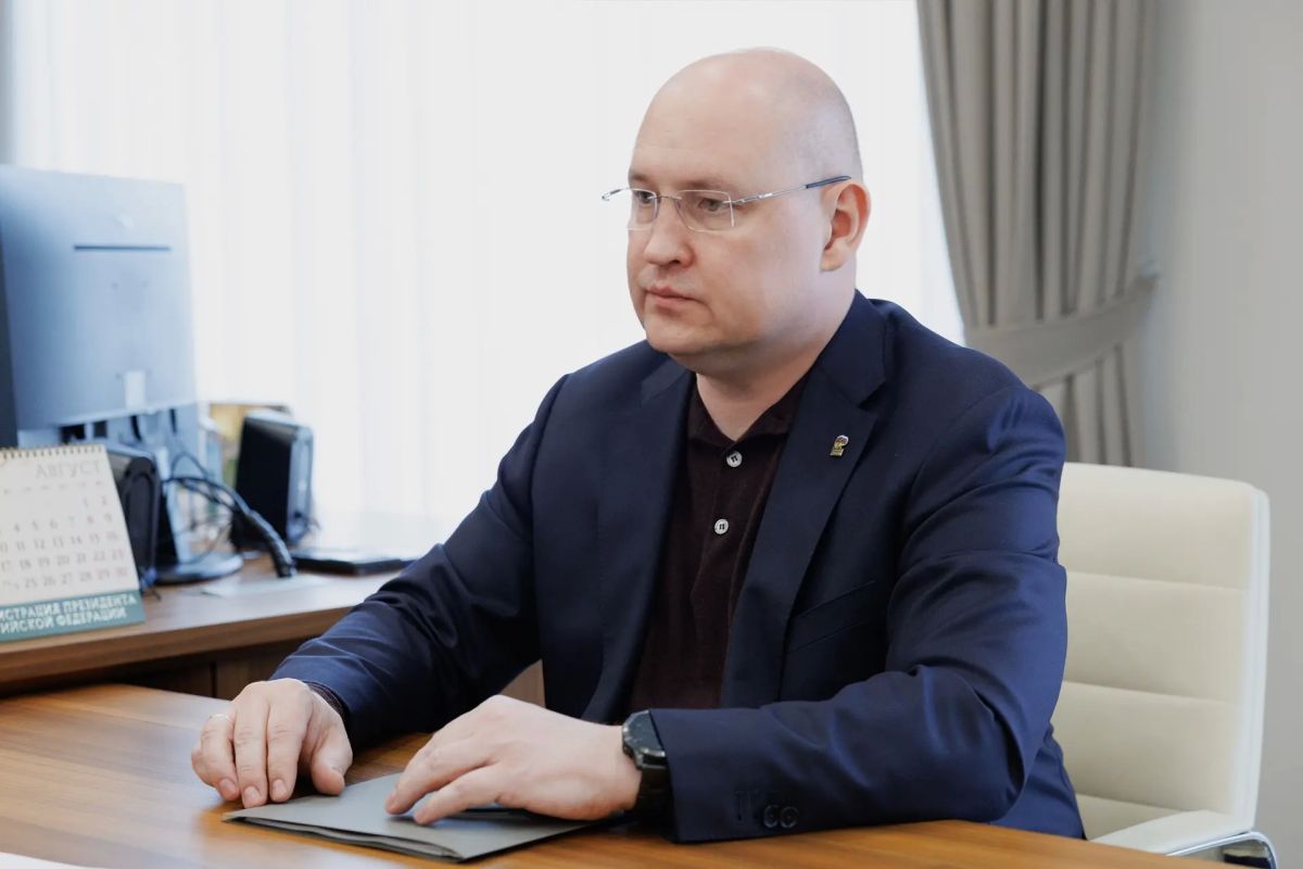 Михаил Развожаев: Встретился с Министром строительства и ЖКХ РФ Иреком Энваровичем Файзуллиным Михаил Развожаев: Встретился с Министром строительства и ЖКХ РФ Иреком Энваровичем Файзуллиным