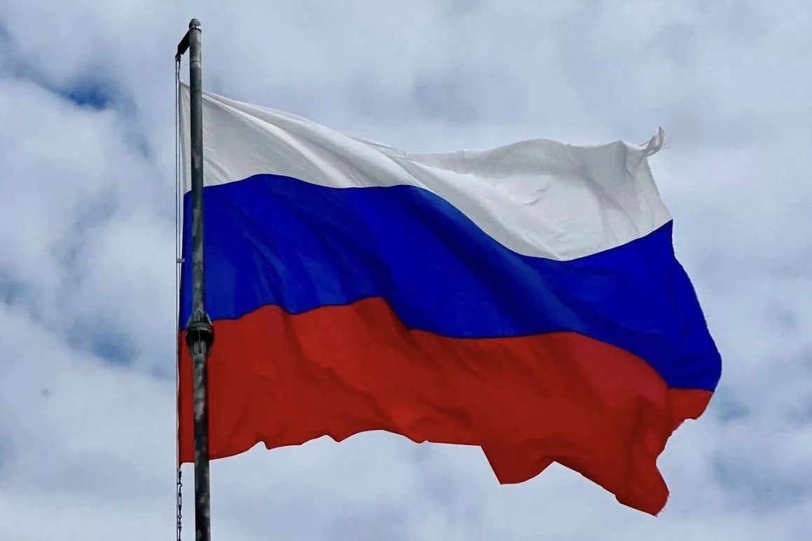 Владимир Немцев: Сегодня — День Государственного флага Российской Федерации, символа нашего суверенитета, национальной идентичности и неразрывной связи времён Владимир Немцев: Сегодня — День Государственного флага Российской Федерации, символа нашего суверенитета, национальной идентичности и неразрывной связи времён