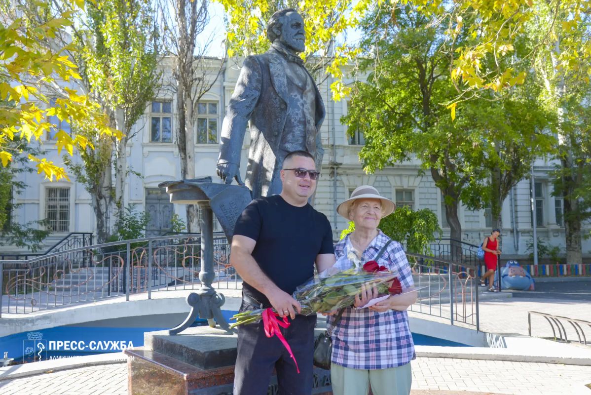 В Евпатории прошел фестиваль греческой культуры «Элефтерия» В Евпатории прошел фестиваль греческой культуры «Элефтерия»
