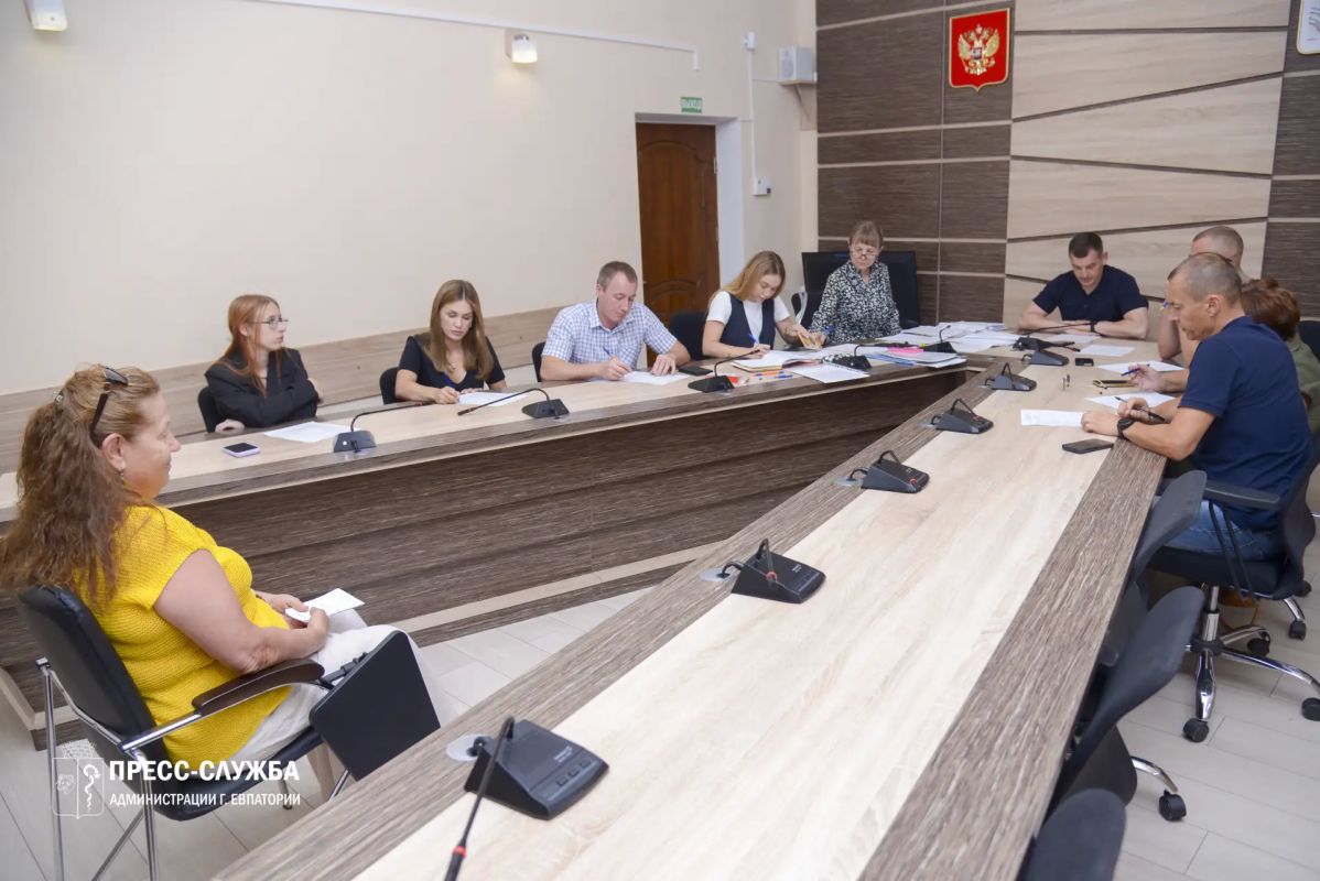 В Евпатории состоялось очередное заседание административной комиссии В Евпатории состоялось очередное заседание административной комиссии