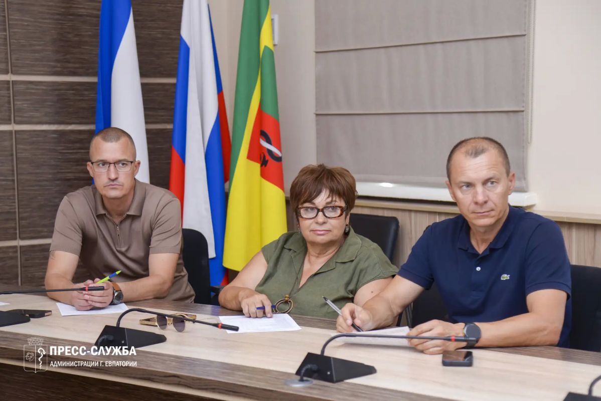 В Евпатории состоялось очередное заседание административной комиссии В Евпатории состоялось очередное заседание административной комиссии