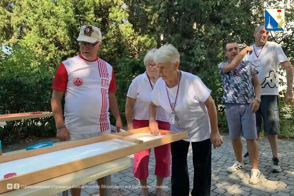 В Севастопольском центре социального обслуживания состоялся марафон полезных привычек