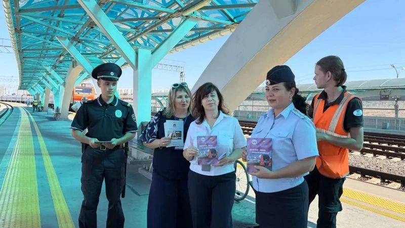 В Керчи транспортные полицейские провели профилактическую акцию «Безопасный транспорт» В Керчи транспортные полицейские провели профилактическую акцию «Безопасный транспорт»