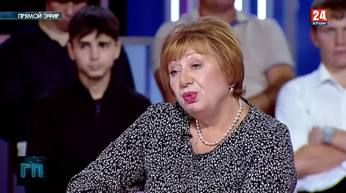 Как молодым педагогам помогают после обучения в университетах