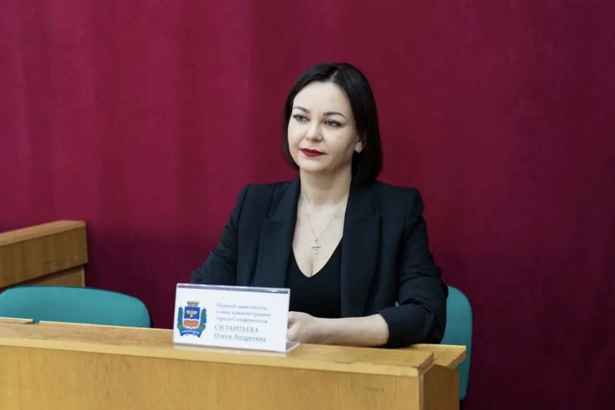 27 августа 2026 года под руководством главы муниципального образования городской округ Симферополь Республики Крым – председателя Симферопольского городского совета Виктора Агеева состоялась сессия горсовета 27 августа 2026 года под руководством главы муниципального образования городской округ Симферополь Республики Крым – председателя Симферопольского городского совета Виктора Агеева состоялась сессия горсовета