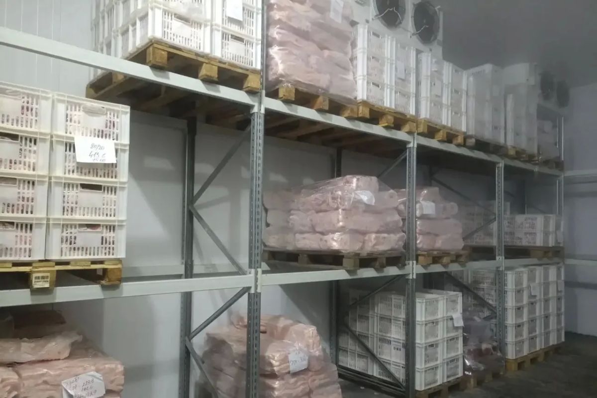 В Севастополе выявили и уничтожили более 1700 кг мясной продукции без документов и маркировки В Севастополе выявили и уничтожили более 1700 кг мясной продукции без документов и маркировки
