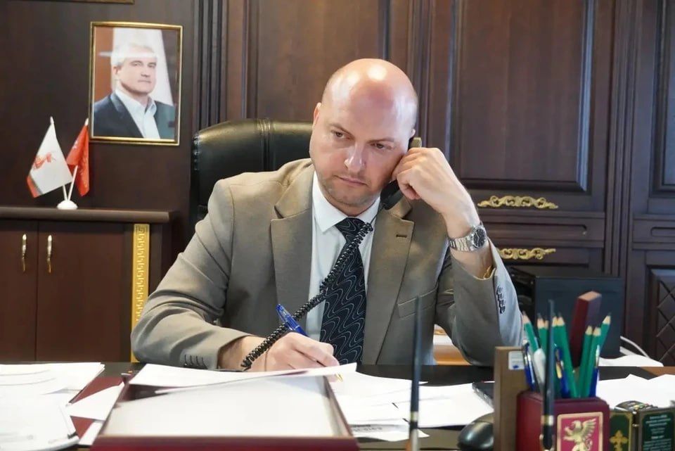 Мэр Керчи Иван Кошель уходит в отставку