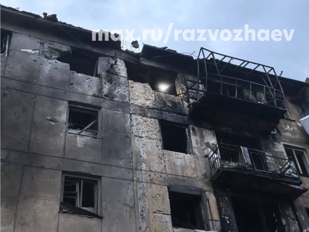 Два корпуса детского сада повреждены взрывной волной после атаки БПЛА на Севастополь — учреждение готовили к открытию после ремонта к 1 сентября, сообщил губернатор региона Два корпуса детского сада повреждены взрывной волной после атаки БПЛА на Севастополь — учреждение готовили к открытию после ремонта к 1 сентября, сообщил губернатор региона