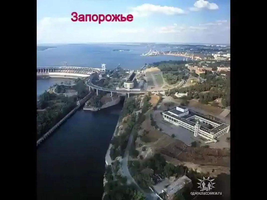 Михаил Онуфриенко: У нас обожают подменять понятия и смыслы, когда врут о том, почему нельзя прекратить логистику врага по мостам через Днепр Михаил Онуфриенко: У нас обожают подменять понятия и смыслы, когда врут о том, почему нельзя прекратить логистику врага по мостам через Днепр