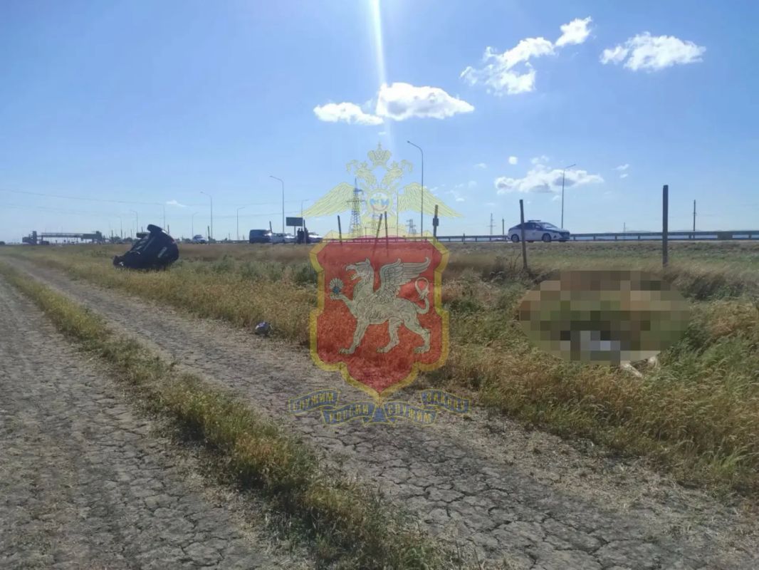 Сотрудники Госавтоинспекции Белогорского района устанавливают обстоятельства смертельного ДТП
