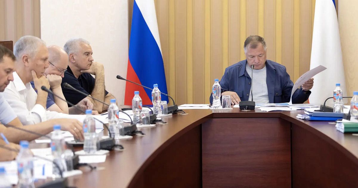 Хуснуллин провёл совещание по подготовке Крыма к отопительному сезону
