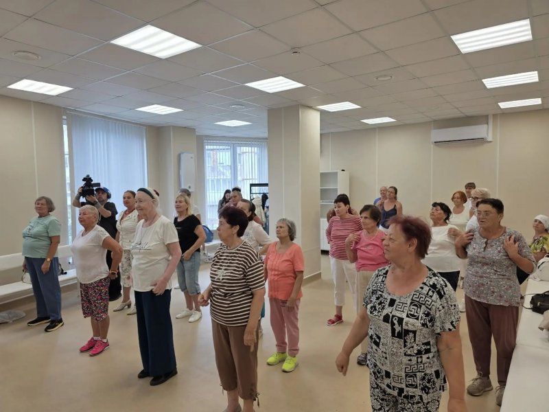 В Севастополе стартовал новый проект «Танцы без границ» для старшего поколения В Севастополе стартовал новый проект «Танцы без границ» для старшего поколения