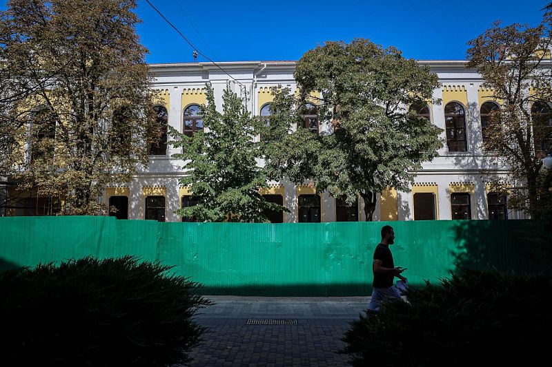 В Симферополе завершают реставрацию Крымской филармонии В Симферополе завершают реставрацию Крымской филармонии