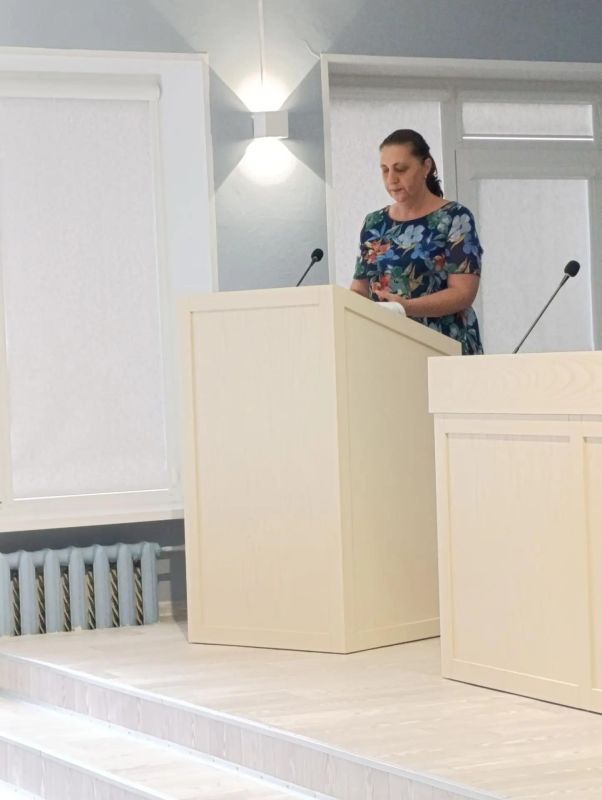 Виктория Заботина провела очередное заседание сессии Ленинского районного совета Виктория Заботина провела очередное заседание сессии Ленинского районного совета