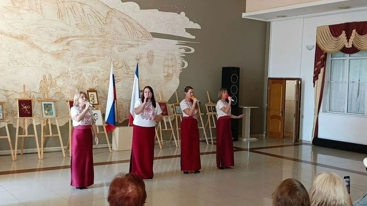 День виноградарства и виноделия Крыма отпраздновали концертом в Гурзуфе