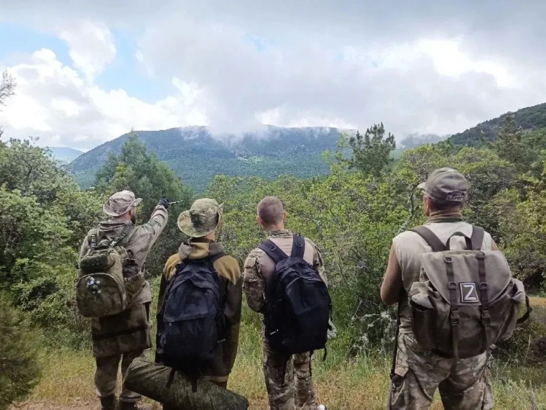 Михаил Развожаев: Сегодня — День российского казачества и праздник Донской иконы Божией Матери Михаил Развожаев: Сегодня — День российского казачества и праздник Донской иконы Божией Матери