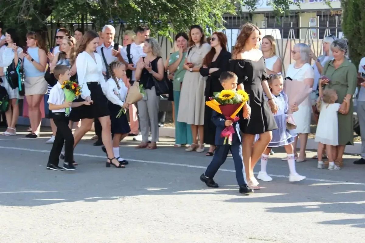 Ранцы, банты и букеты: в Крыму прозвенел первый звонок! Ранцы, банты и букеты: в Крыму прозвенел первый звонок!