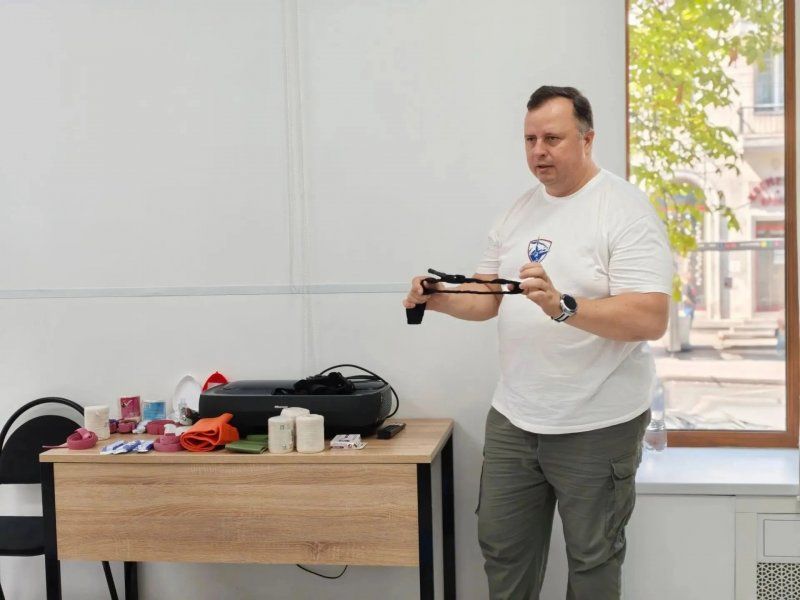 В Штабе общественной поддержки продолжают обучать первой помощи В Штабе общественной поддержки продолжают обучать первой помощи