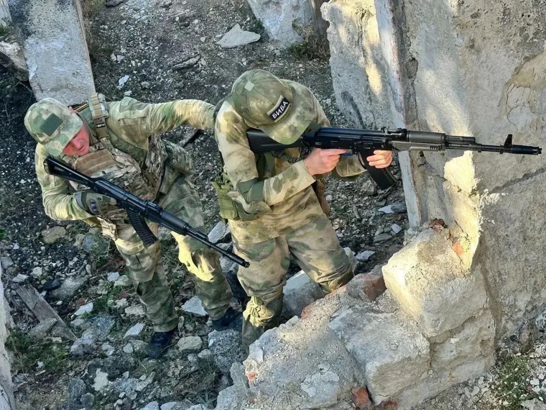 Михаил Развожаев: Сегодня — День российского казачества и праздник Донской иконы Божией Матери Михаил Развожаев: Сегодня — День российского казачества и праздник Донской иконы Божией Матери