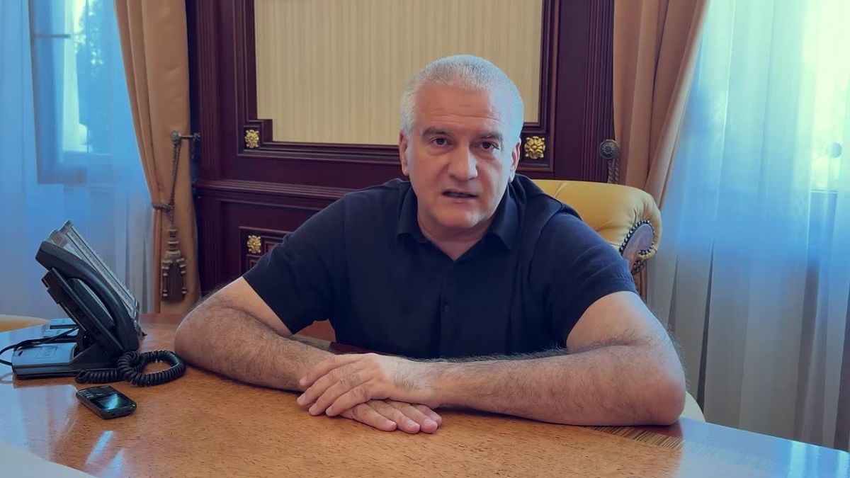 Денис Батурин: Хребтом системы АЗС Крыма являются две компании: ТЭС и АТАН