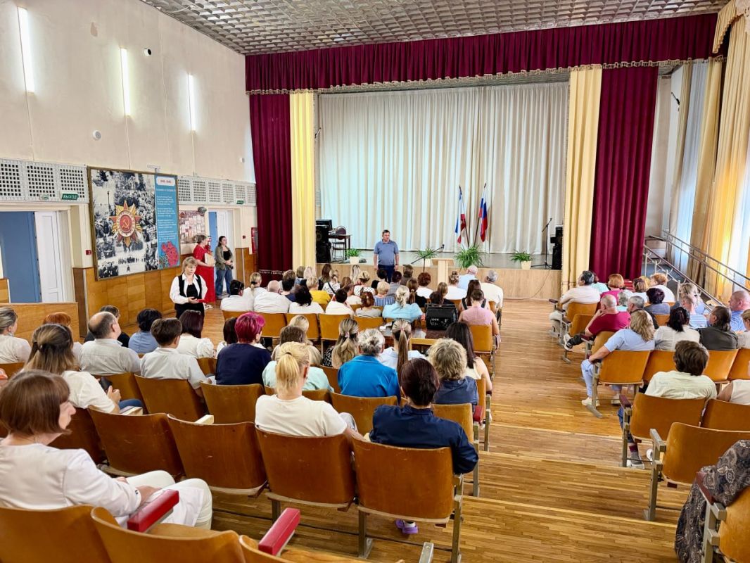 Юрий Нестеренко: В ГБУ РК «Симферопольский пансионат для престарелых и инвалидов» постоянно проживают граждане пожилого возраста и люди с инвалидностью, нуждающиеся в уходе, бытовом обслуживании и медицинской помощи Юрий Нестеренко: В ГБУ РК «Симферопольский пансионат для престарелых и инвалидов» постоянно проживают граждане пожилого возраста и люди с инвалидностью, нуждающиеся в уходе, бытовом обслуживании и медицинской помощи