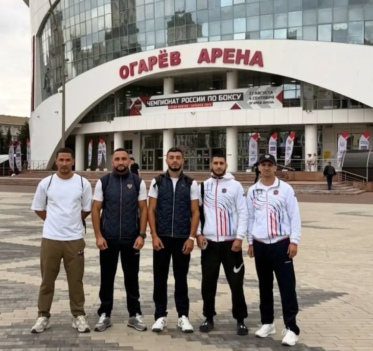 Крымский боксёр Юрий Аветян вышел в полуфинальную часть чемпионата России с тремя победами