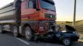 Грузовик смял машину на "Тавриде" в Крыму - двое погибших и ранен малыш