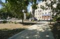В Керчи завершается благоустройство территории у школы искусств имени Романа Сердюка
