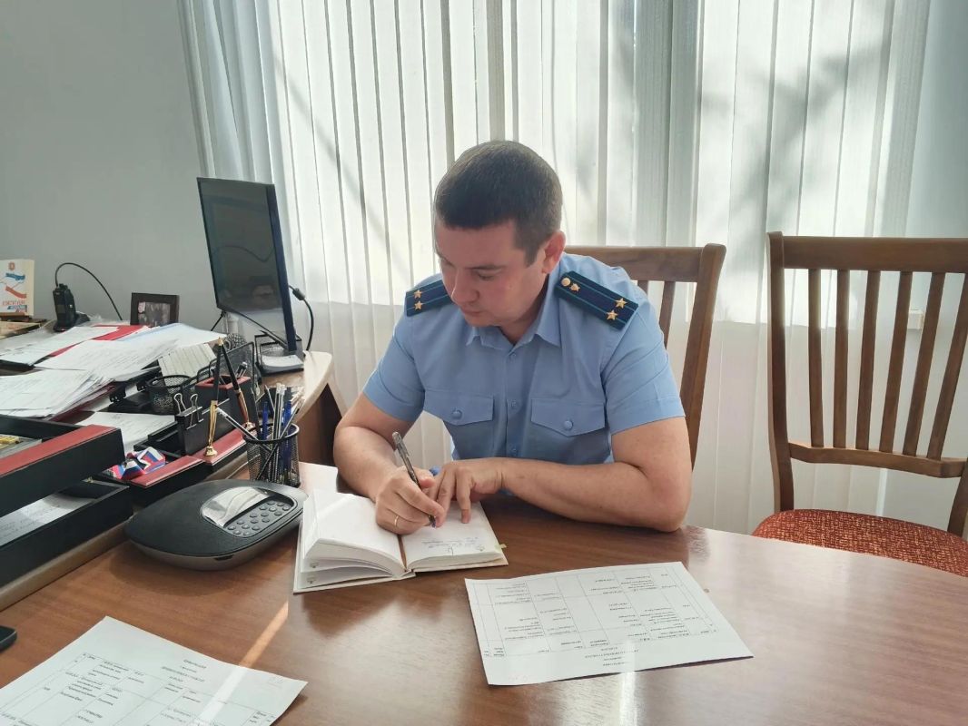 Андрей Шатыренко провел приём граждан в администрации района