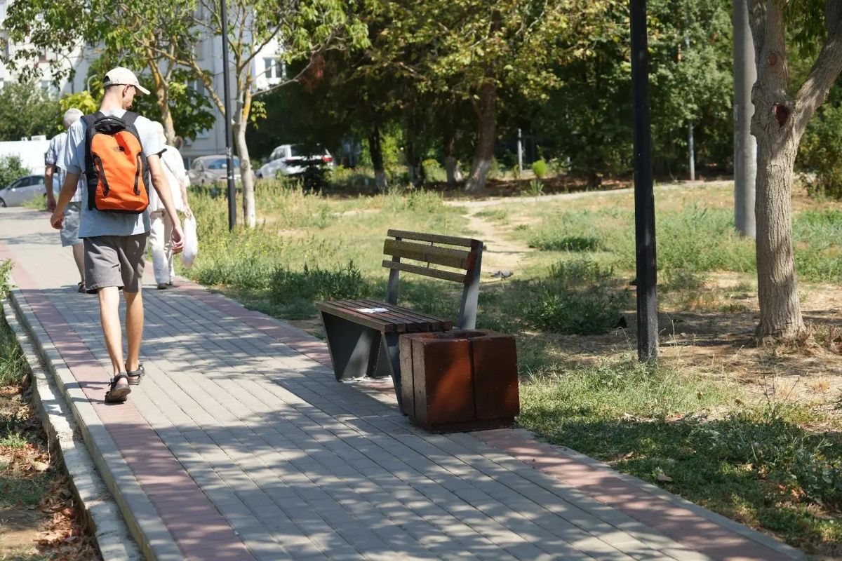 Служба городского хозяйства приводит в порядок парки и улицы города