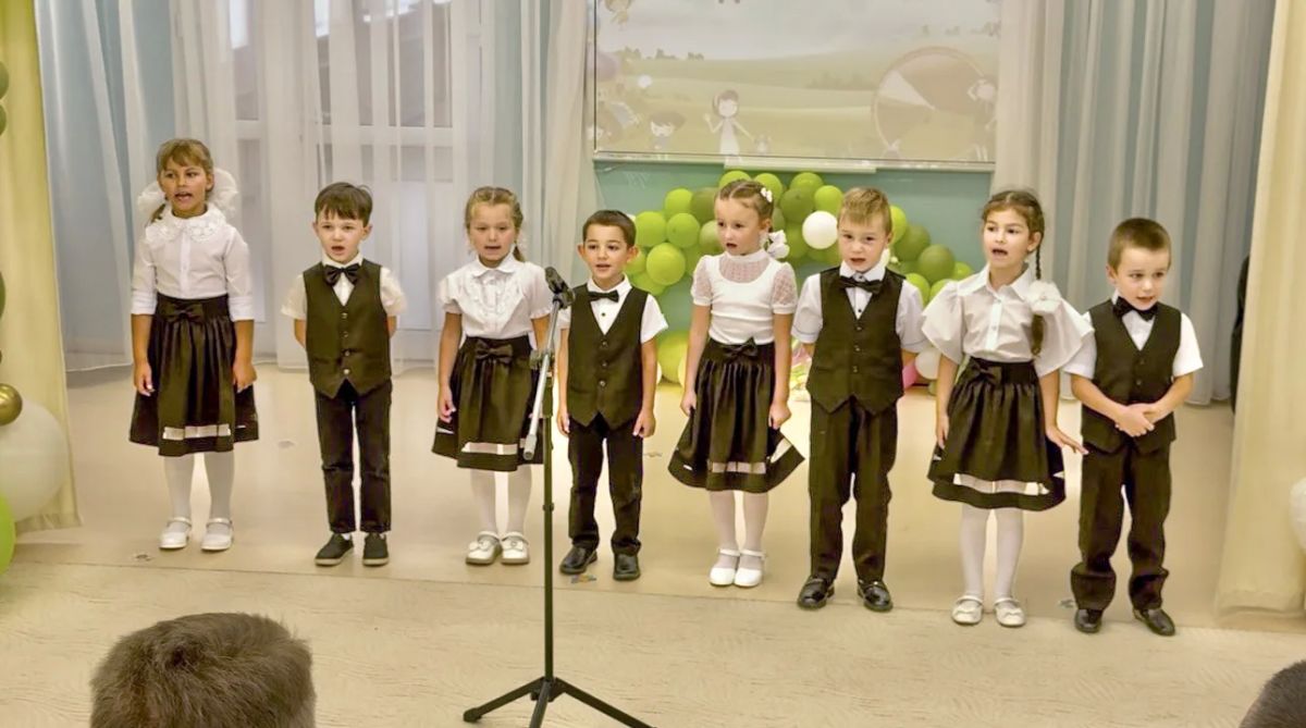 Руслан Якубов поздравил с 5-летним юбилеем детский сад «Ляле» Руслан Якубов поздравил с 5-летним юбилеем детский сад «Ляле»