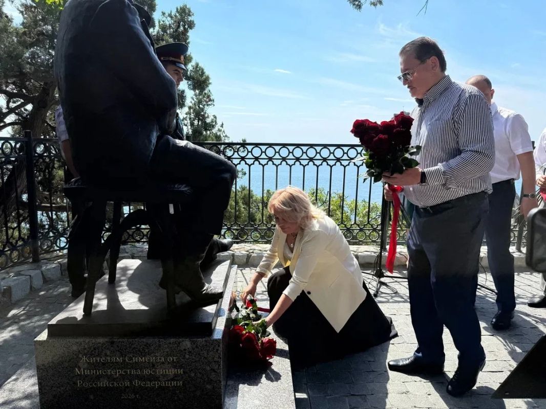 Янина Павленко: Сегодня в Симеизе открыли памятник русскому промышленнику Ивану Акимовичу Мальцову – человеку, чье имя золотыми буквами вписано в историю поселка