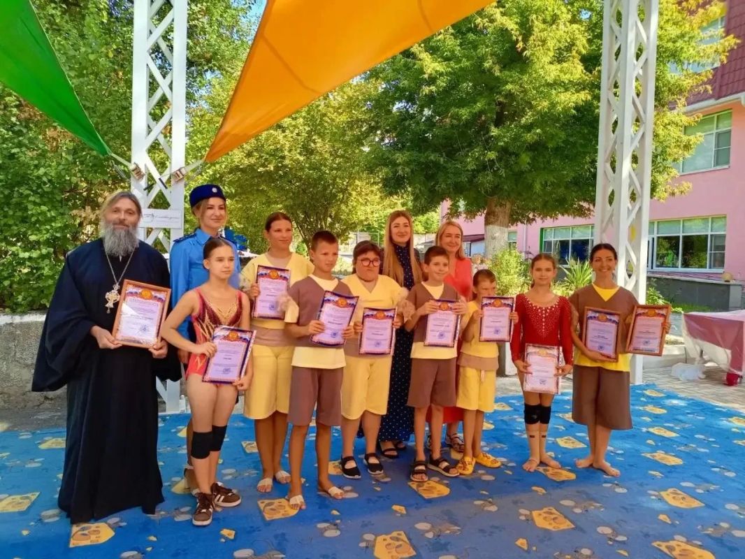 Праздник света, добра и вдохновения Праздник света, добра и вдохновения