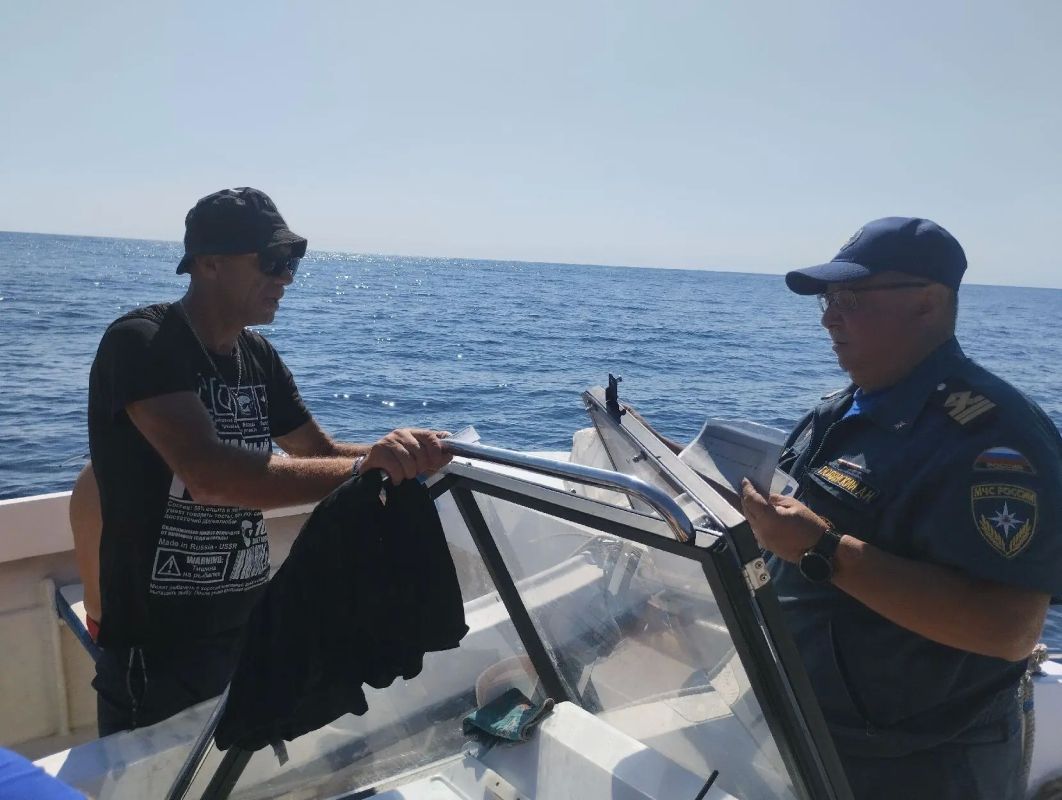 ГИМС предупреждает об опасностях осеннего моря ГИМС предупреждает об опасностях осеннего моря