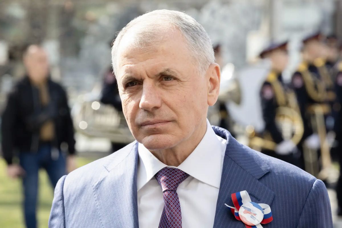 Сергей Аксёнов: Наш Президент Владимир Владимирович Путин наградил Председателя Государственного Совета Республики Крым Владимира Андреевича Константинова орденом «За доблестный труд»