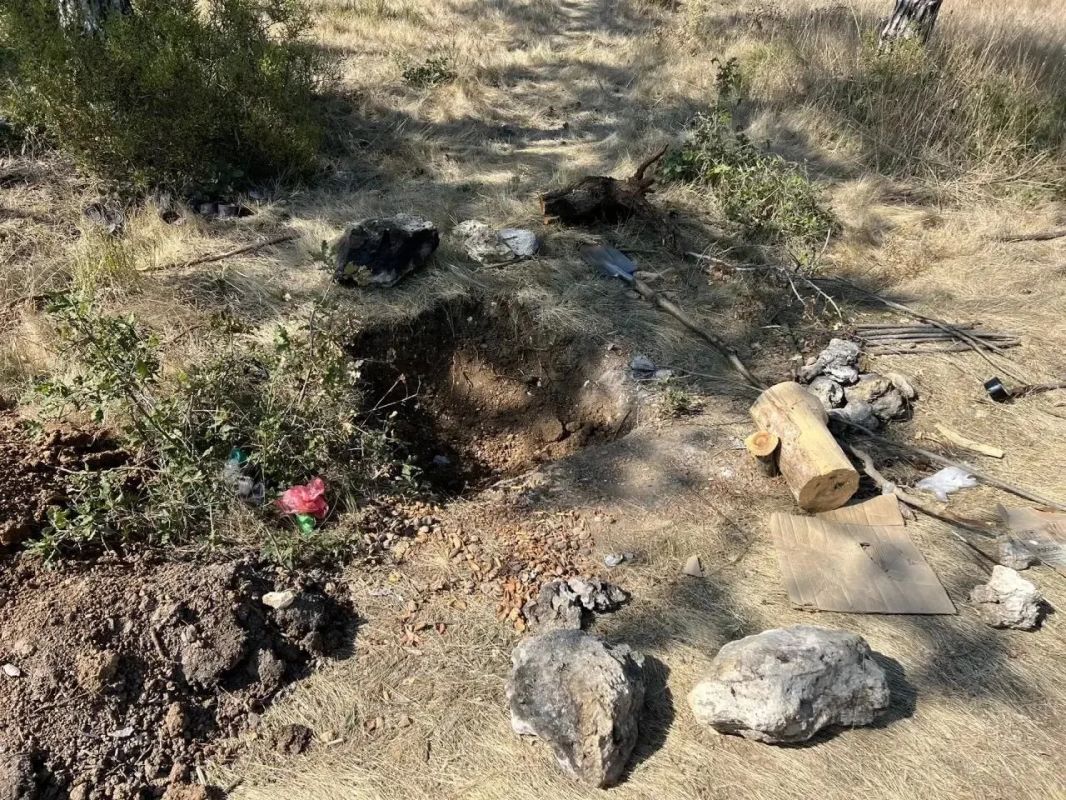 Приезжий из Сочи убил севастопольца топором и пытался скрыть тело Приезжий из Сочи убил севастопольца топором и пытался скрыть тело