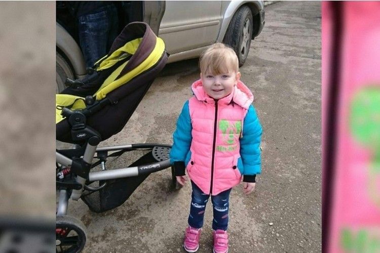 Поскользнулась и ударилась головой: умерла мать 5-летней Даши Пилипенко, убитой в Крыму Поскользнулась и ударилась головой: умерла мать 5-летней Даши Пилипенко, убитой в Крыму