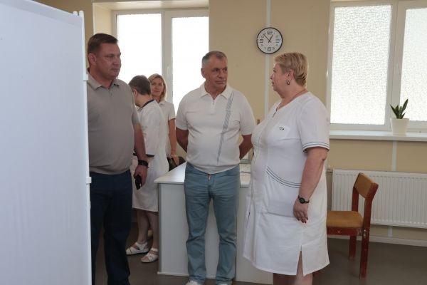 Владимир Константинов посетил Бахчисарайский и Симферопольский районы Владимир Константинов посетил Бахчисарайский и Симферопольский районы
