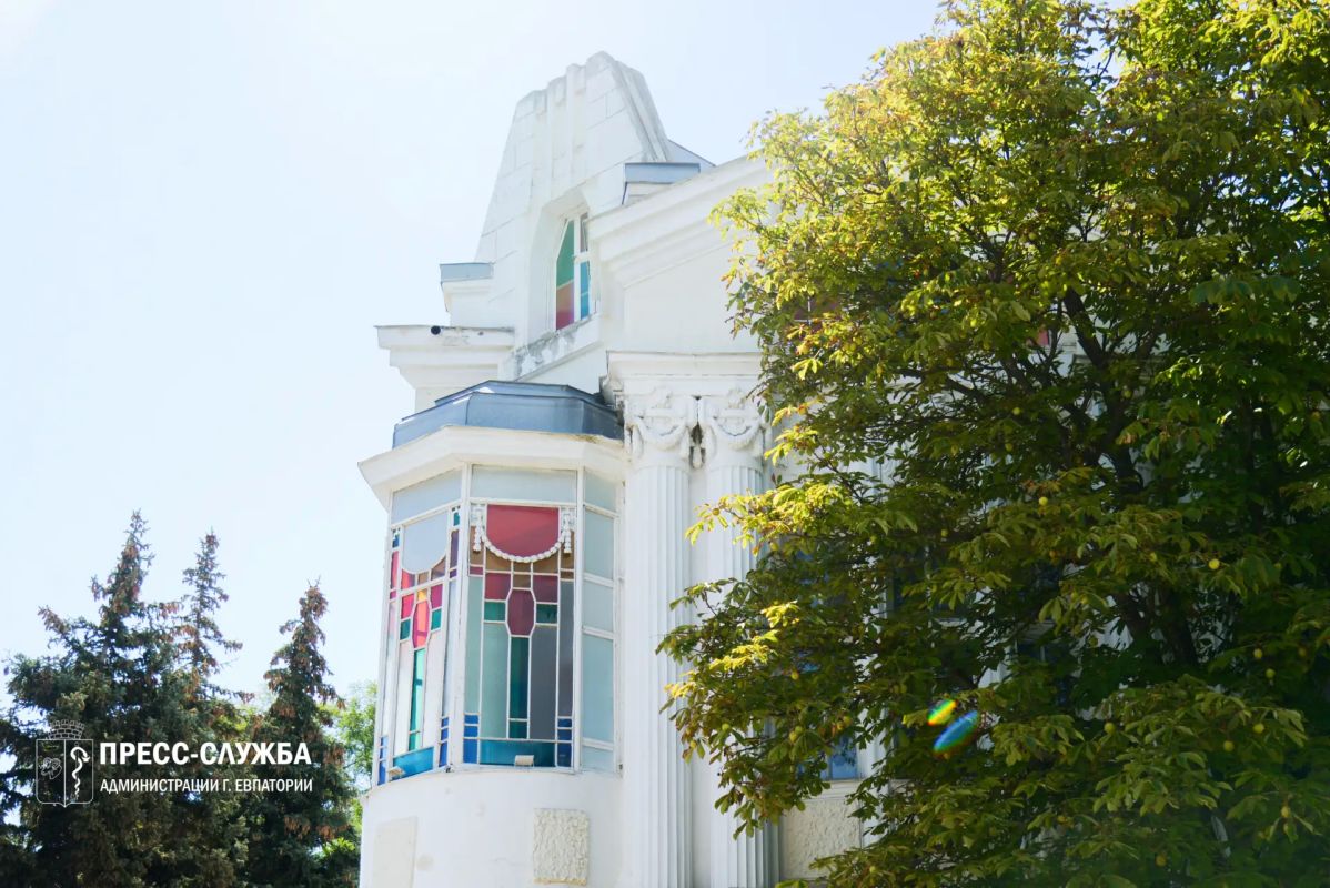 Календарная осень пока не торопится вступать в свои права, гостеприимно уступая теплым дням свое время Календарная осень пока не торопится вступать в свои права, гостеприимно уступая теплым дням свое время