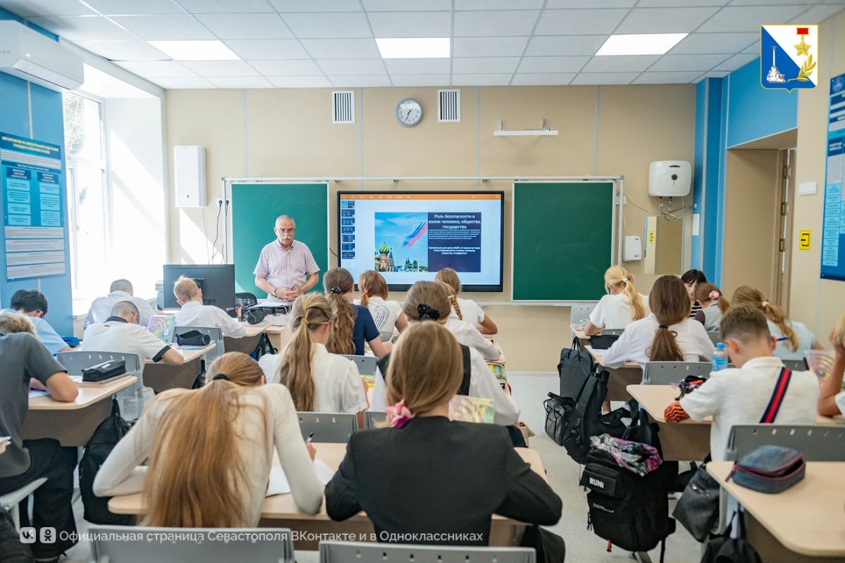 После капремонта открылась школа № 43 После капремонта открылась школа № 43