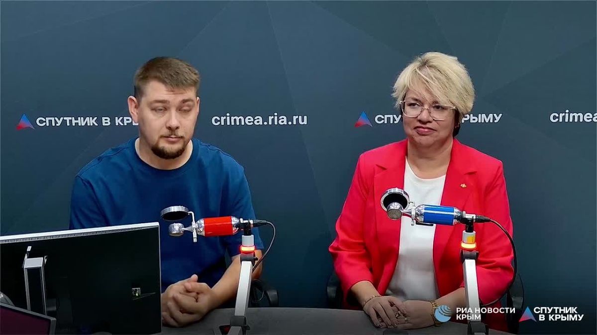 Ждем вас в эфире в 16.30!. Языки народов России в Крыму Декан факультета русского языка и литературы Крымского федерального университета имени В. И. Вернадского Наталья Сегал в программе Эдуарда Здорова "Крымский орнамент"...