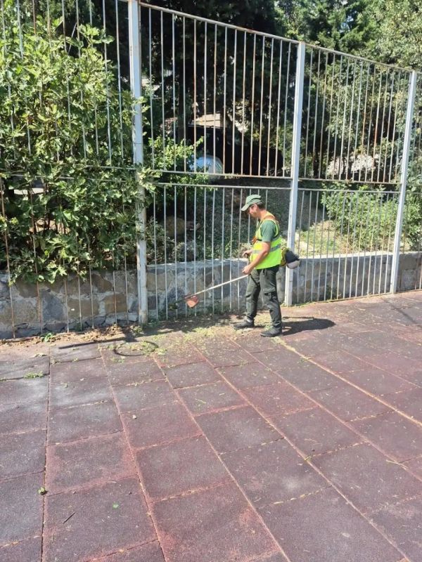 Продолжаю знакомство с Гурзуфом Продолжаю знакомство с Гурзуфом